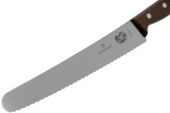 Victorinox Wood 5.2930.22G Bread Knife/pastry Knife 22 Cm, Maple Wood 9 Victorinox Wood 5.2930.22G Bread Knife/pastry Knife 22 Cm, Maple Wood -Knife Shop VT5 2930 22G 03 victorinox