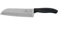 Victorinox SwissClassic 6.8523.17G Santoku With Dimples 17 Cm, Black